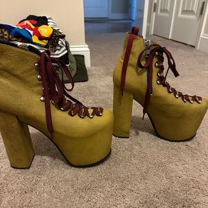 YRU platform lace up boots